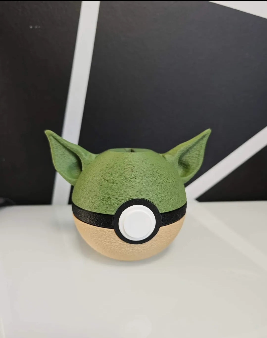 Yoda - grogu pokeball piggy Bank money saving box