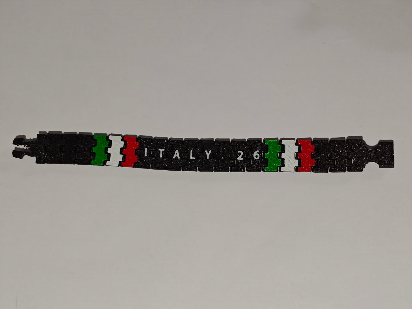 Italy bracelet supporter